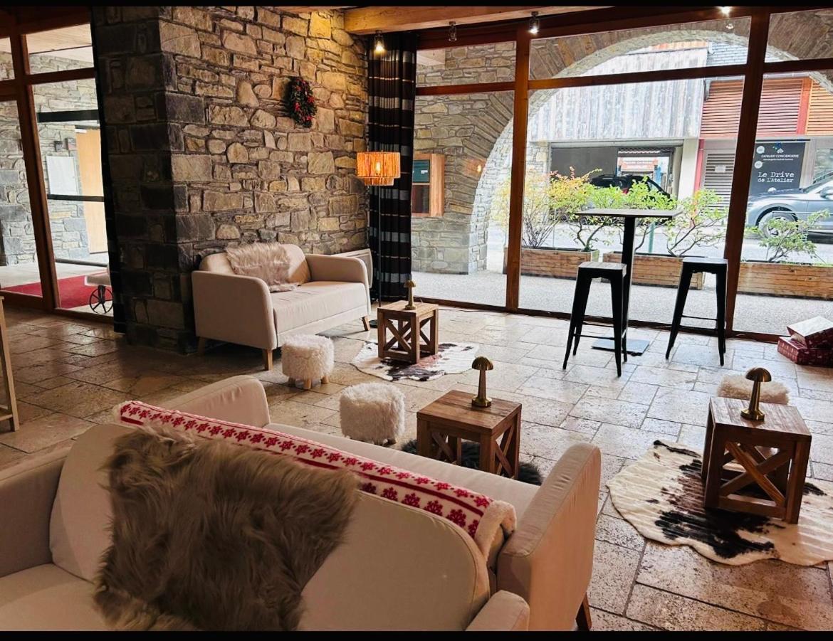 Avec Piscine Interieure Sauna Etage 1 Au Centre Du Village Dans Cami Real Saint-Lary-Soulan